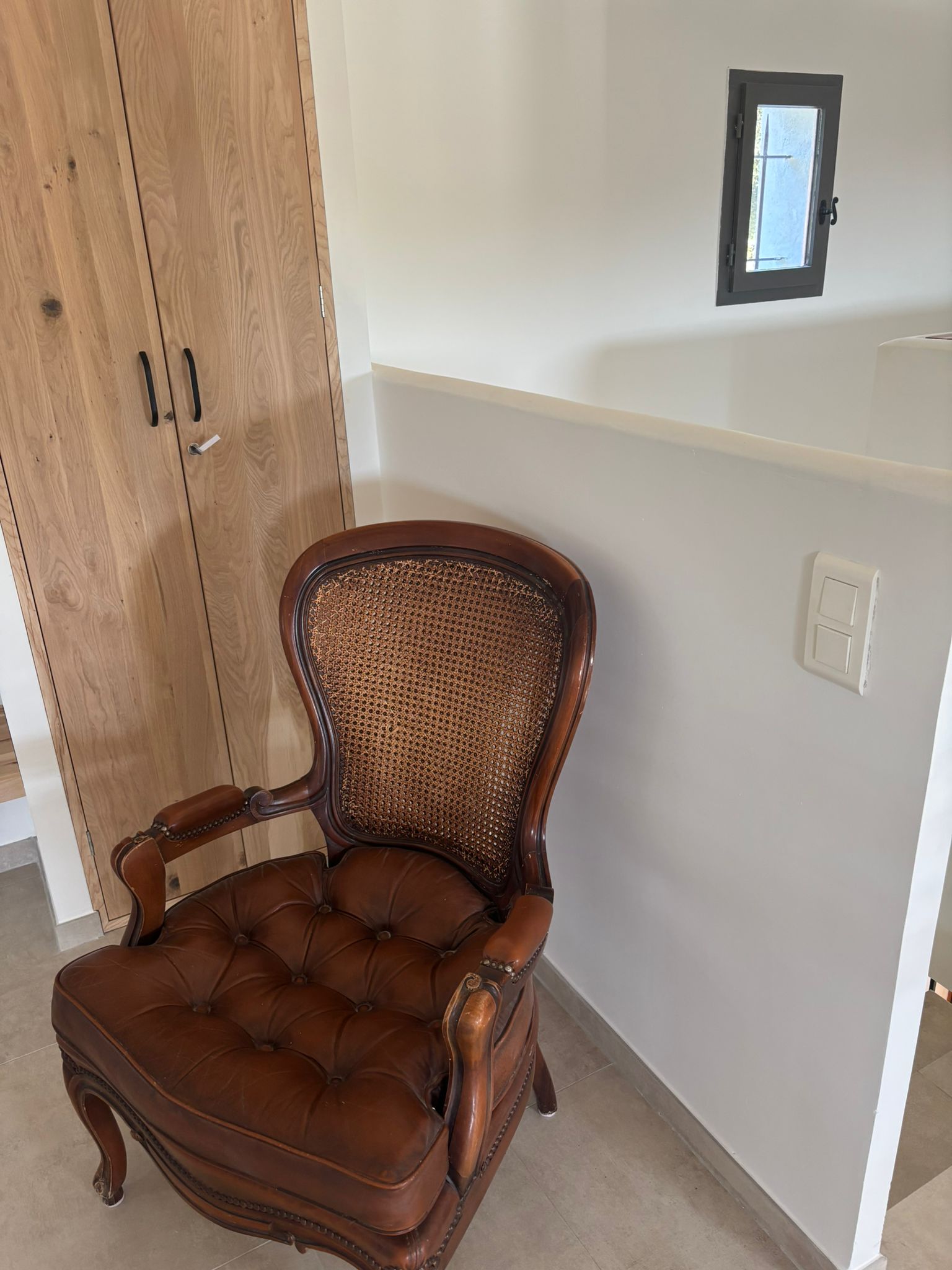 Schakelaar Voor Stroom Bibliotheek Villa Valbonne